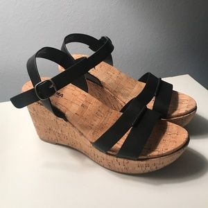 Sonoma Black Strap Cork Wedges Size 7 NEVER WORN